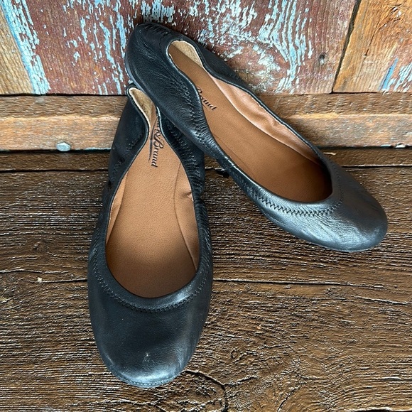 Lucky Brand Emmie Black Flats - Picture 1 of 8